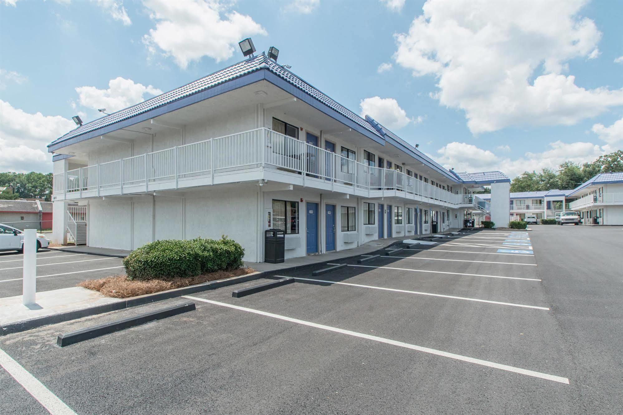 Motel 6-Norcross, Ga - Atlanta Northeast Eksteriør bilde