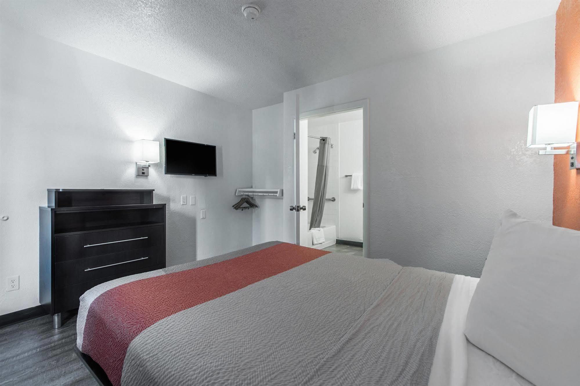 Motel 6-Norcross, Ga - Atlanta Northeast Eksteriør bilde